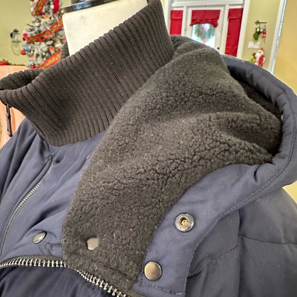 Vince Camuto Down Puffer Coat Women’s Medium - Picture 13 of 15